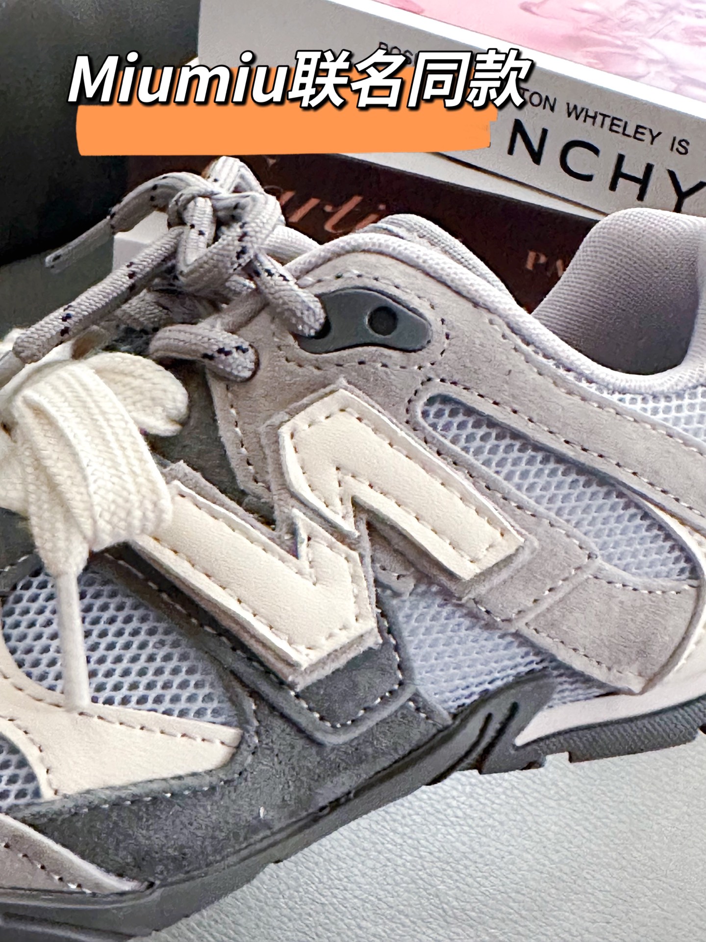 图片[8]-正品潮牌 单网眼MIUMIU联名同款28-37 夏天也要潮！超亮眼配色！鞋面采用猪八皮和单网的巧妙结合！鞋子舒适度也很高，穿上它出门游玩走再久也不累脚🦶🏻！-选品中心
