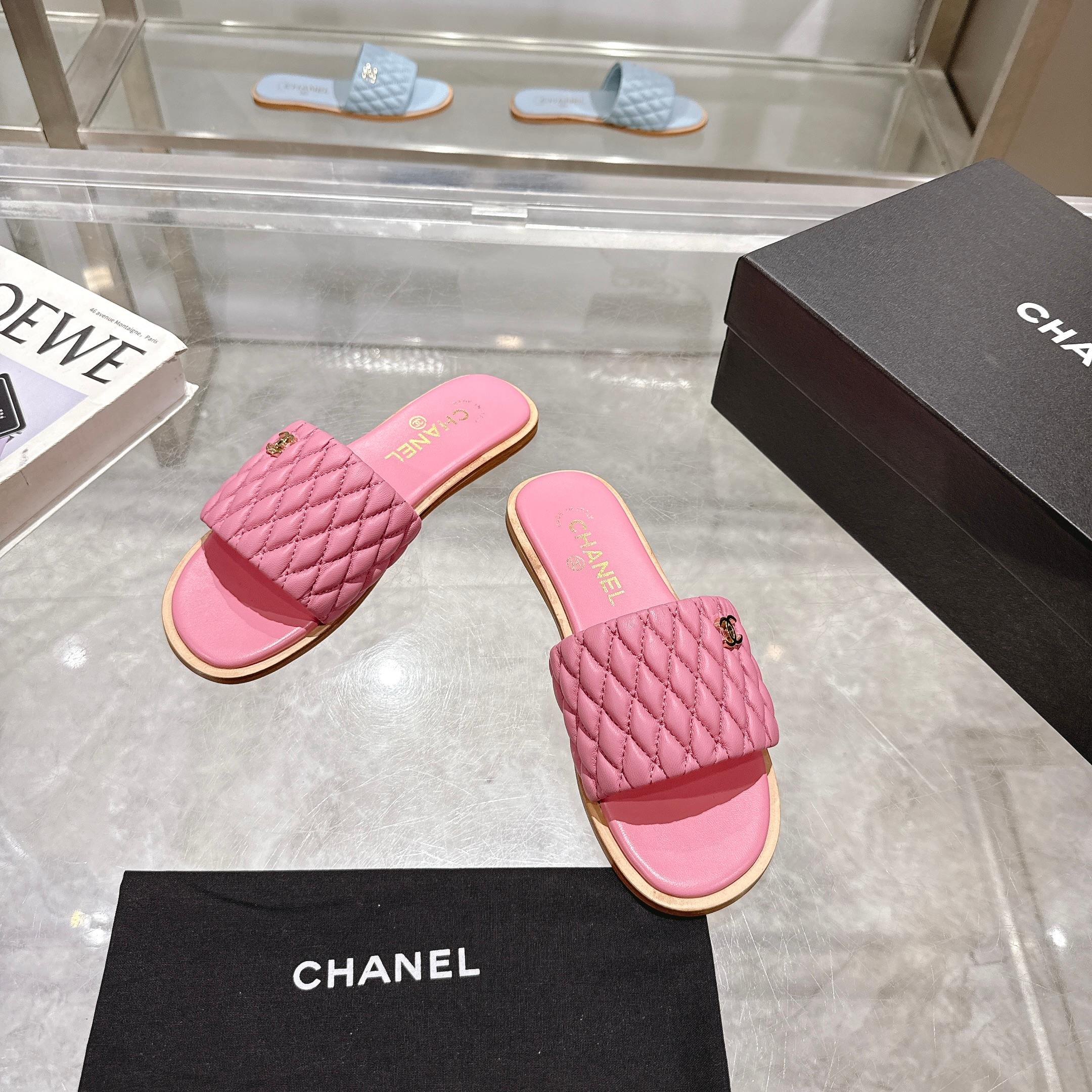 Chanel 2025SS Lambskin Quilted Heeled Sandals Slides 5 a1745127812658 8452