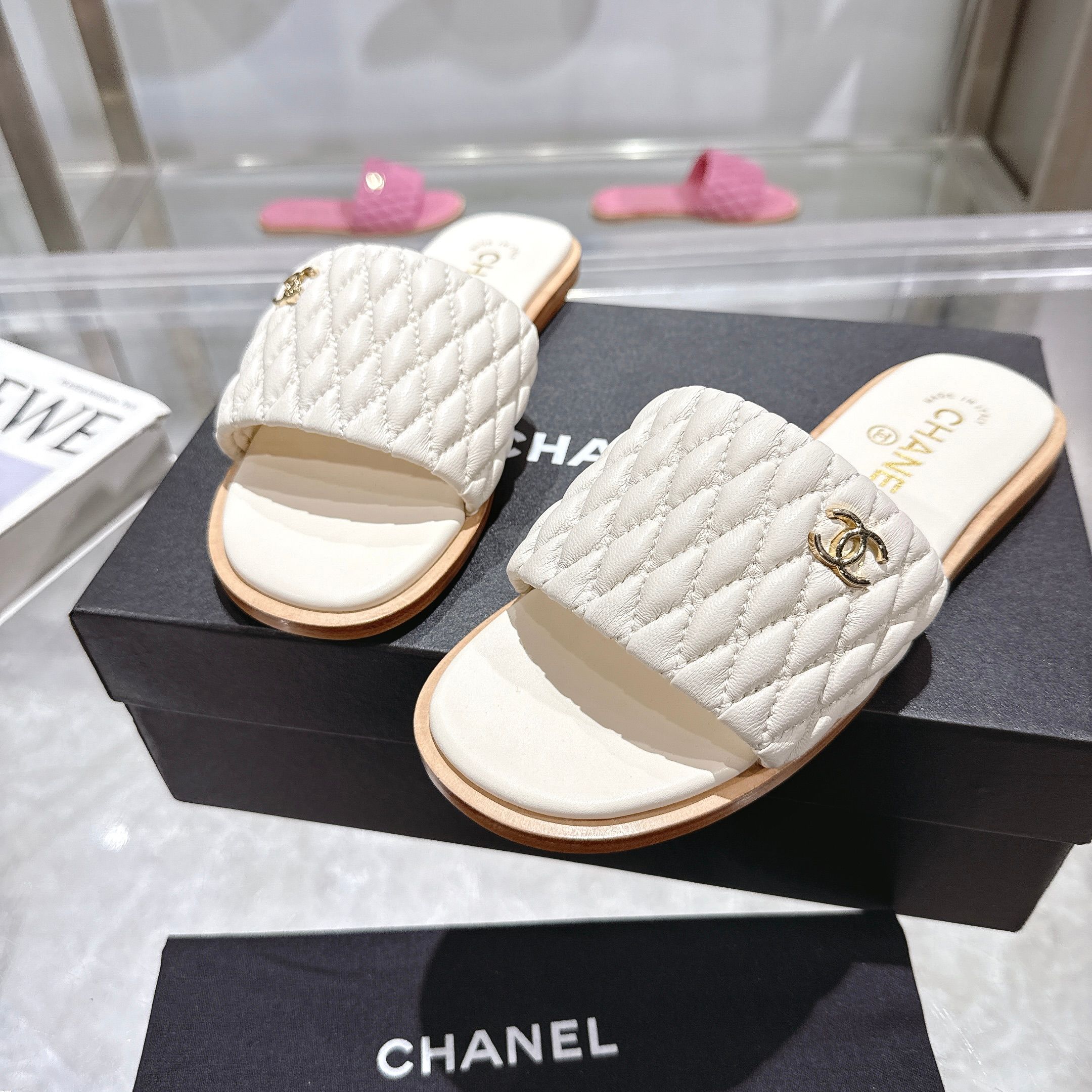 Chanel 2025SS Lambskin Quilted Heeled Sandals & Slides - Designer Comfort 8 a1745127981103 1735