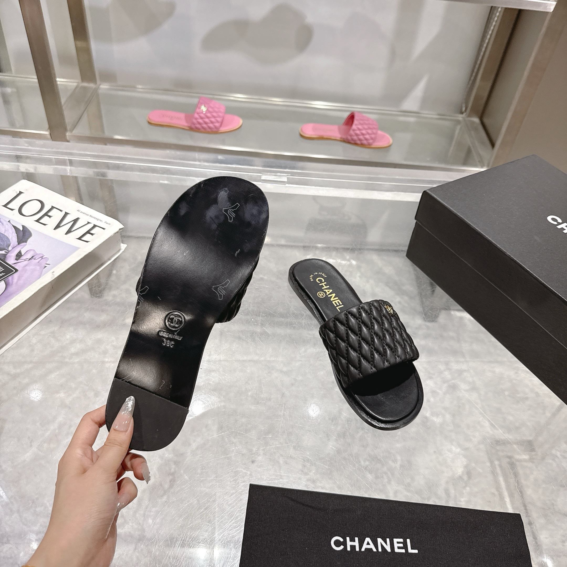 Chanel 2025SS Lambskin Quilted Mules Slides Sandals - Comfortable 8 a1745127996536 6874