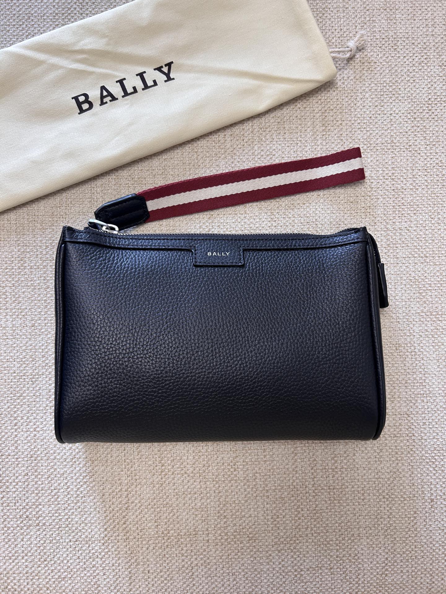 Сумка-клатч Bally