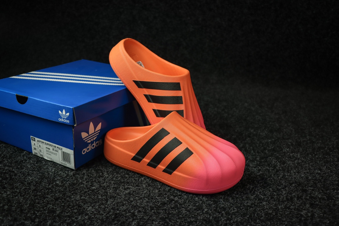 
东莞渠道 市面最顶级品质 ADIDAS adiFOM Superstar MULE 贝壳头版一脚蹬半拖