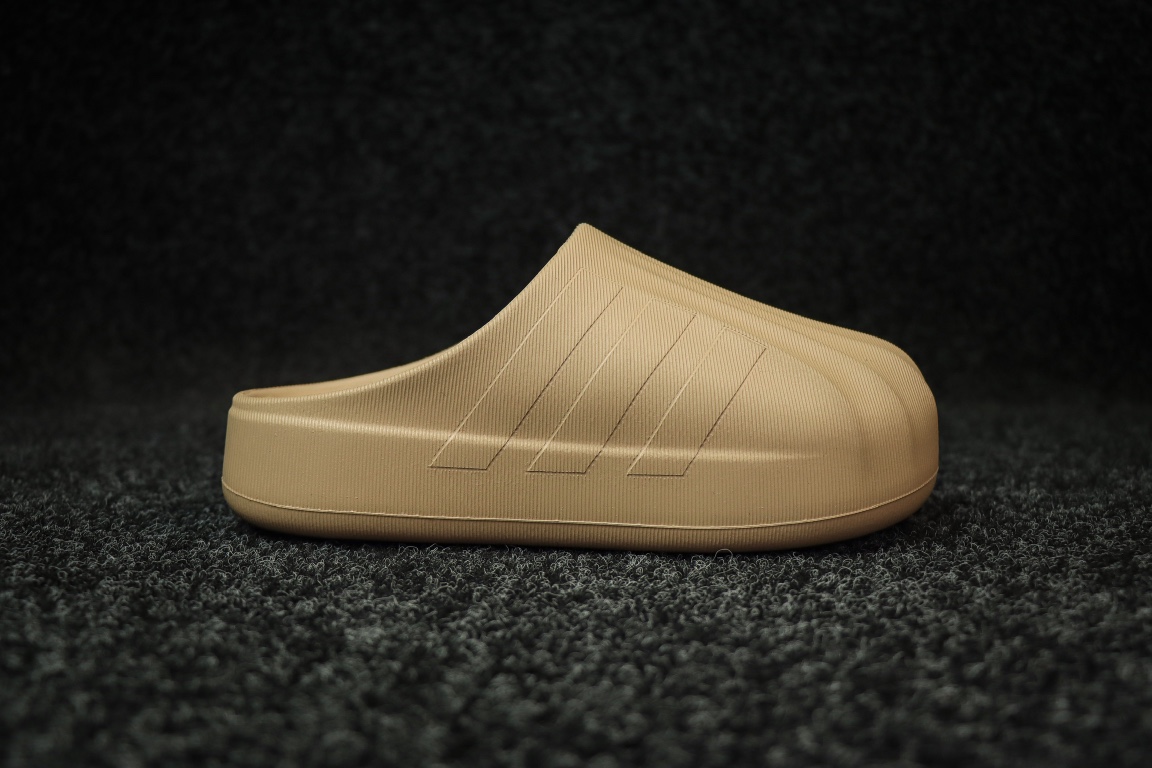 
东莞渠道 市面最顶级品质 ADIDAS adiFOM Superstar MULE 贝壳头版一脚蹬半拖