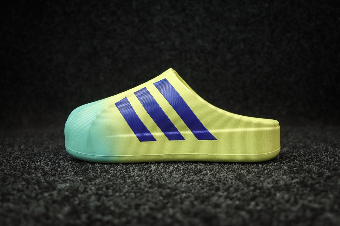 
东莞渠道 市面最顶级品质 ADIDAS adiFOM Superstar MULE 贝壳头版一脚蹬半拖