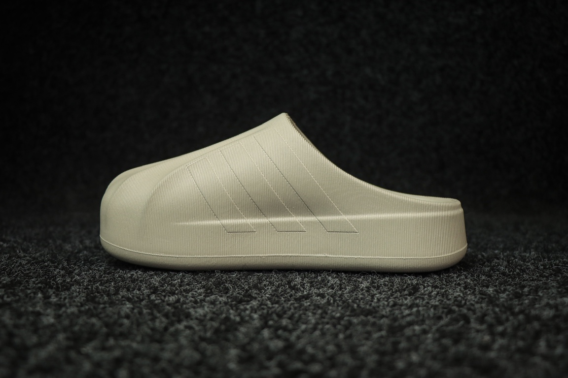 
东莞渠道 市面最顶级品质 ADIDAS adiFOM Superstar MULE 贝壳头版一脚蹬半拖