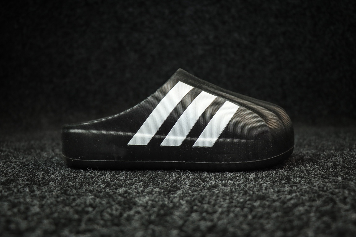 
东莞渠道 市面最顶级品质 ADIDAS adiFOM Superstar MULE 贝壳头版一脚蹬半拖