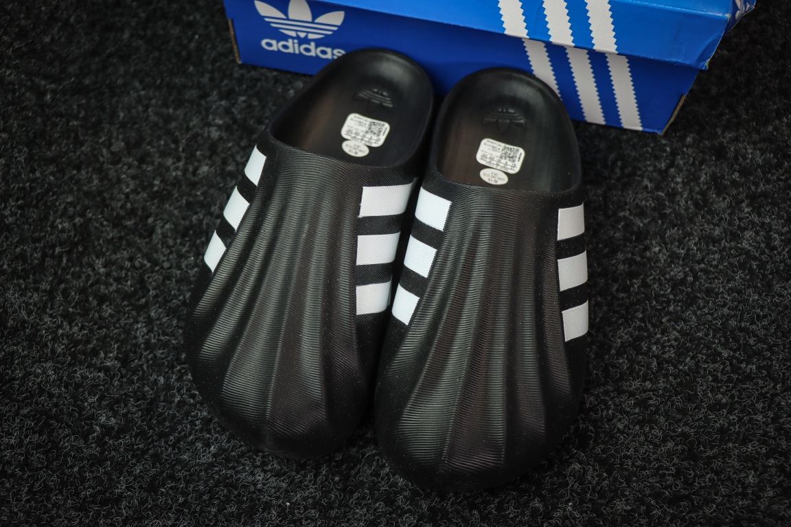 
东莞渠道 市面最顶级品质 ADIDAS adiFOM Superstar MULE 贝壳头版一脚蹬半拖