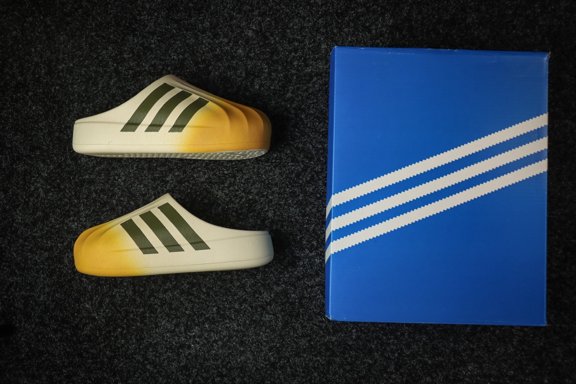 
东莞渠道 市面最顶级品质 ADIDAS adiFOM Superstar MULE 贝壳头版一脚蹬半拖