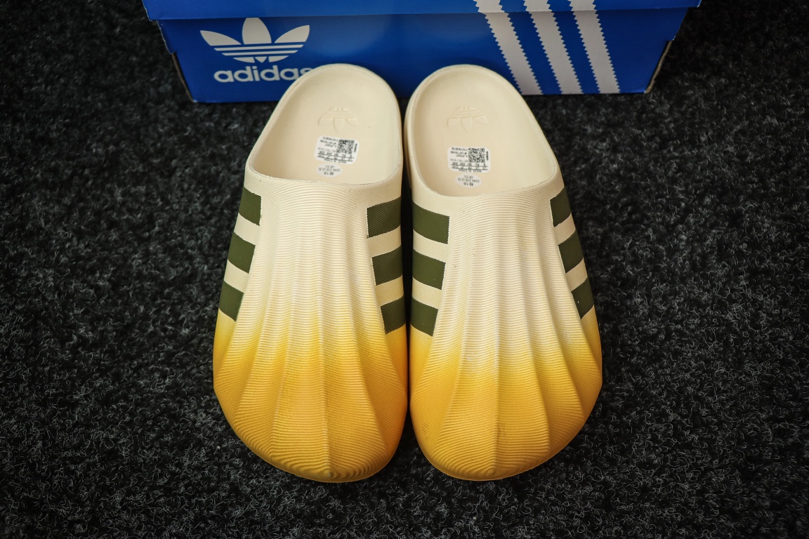 
东莞渠道 市面最顶级品质 ADIDAS adiFOM Superstar MULE 贝壳头版一脚蹬半拖