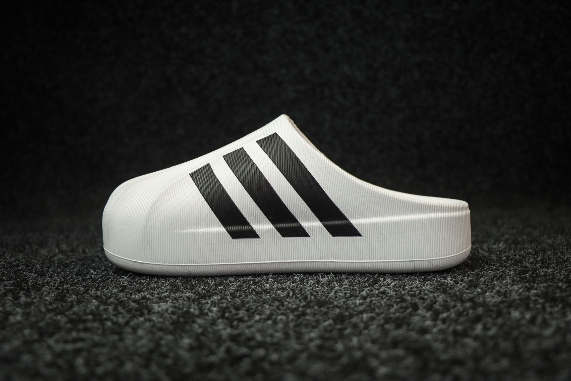 
东莞渠道 市面最顶级品质 ADIDAS adiFOM Superstar MULE 贝壳头版一脚蹬半拖