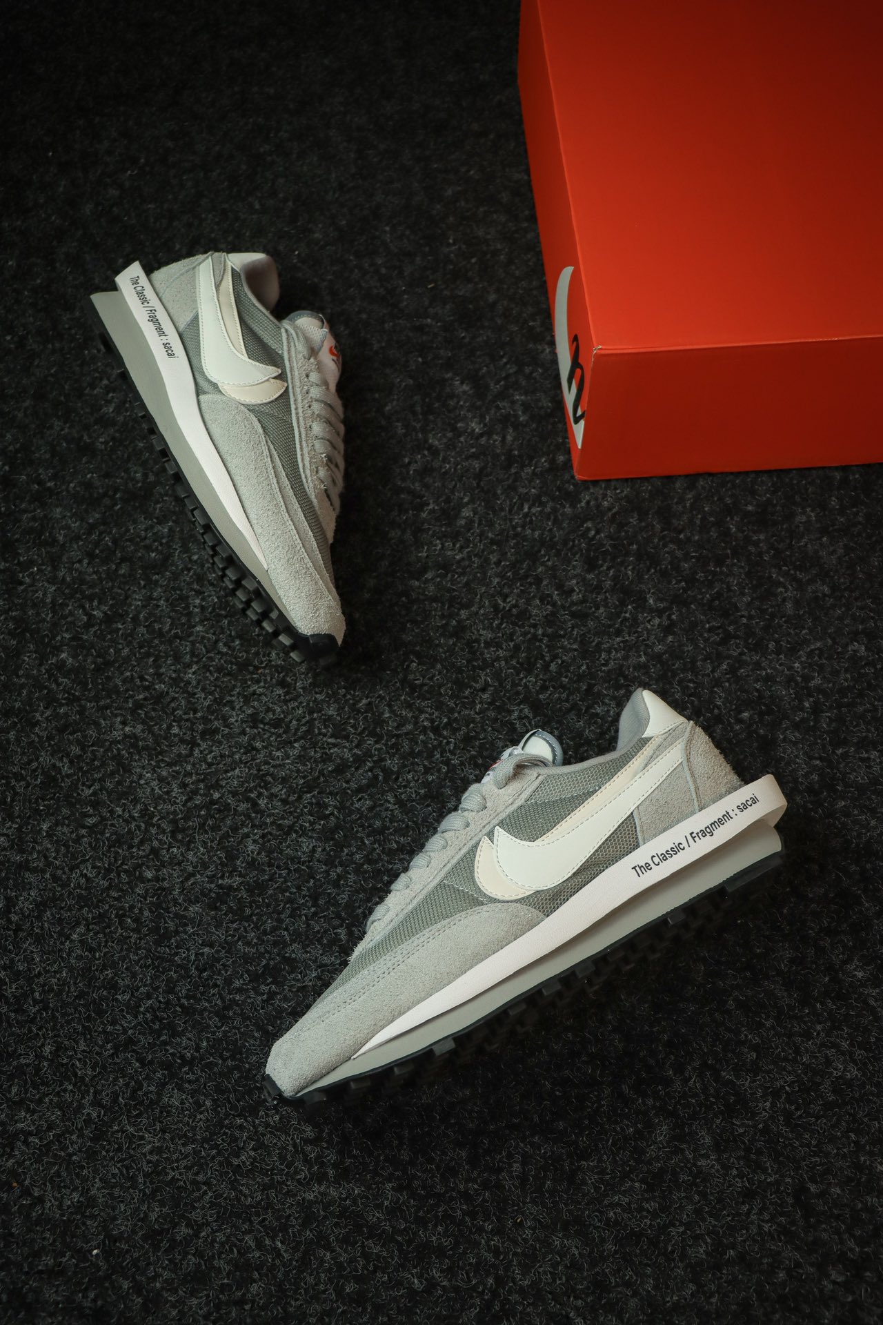 
sacai 藤原浩 三方联名 
Fragment X sacai X nike LDwaffle 三方