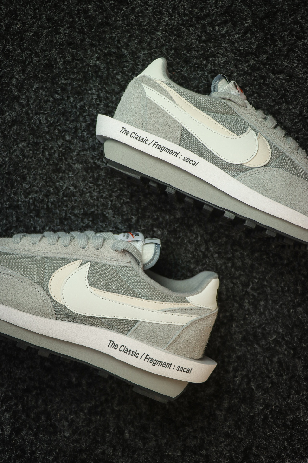 
sacai 藤原浩 三方联名 
Fragment X sacai X nike LDwaffle 三方