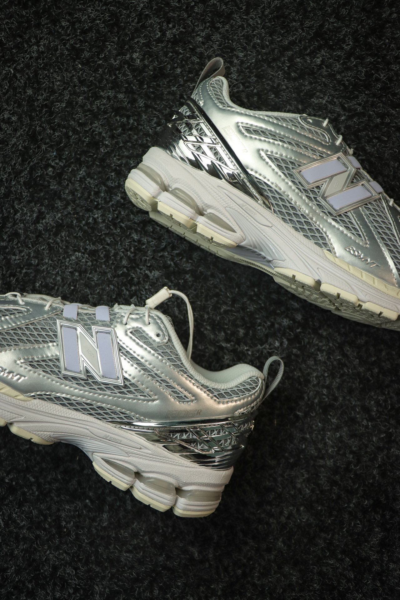 
纯原 The Basement x NB New Balance M1906RBT 联名银色 高端零售
