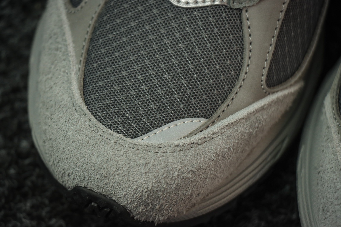 
New Balance NB 2002RHG 舒适百搭 网布耐磨 低帮 休闲跑步鞋 男女同款 
尺码 