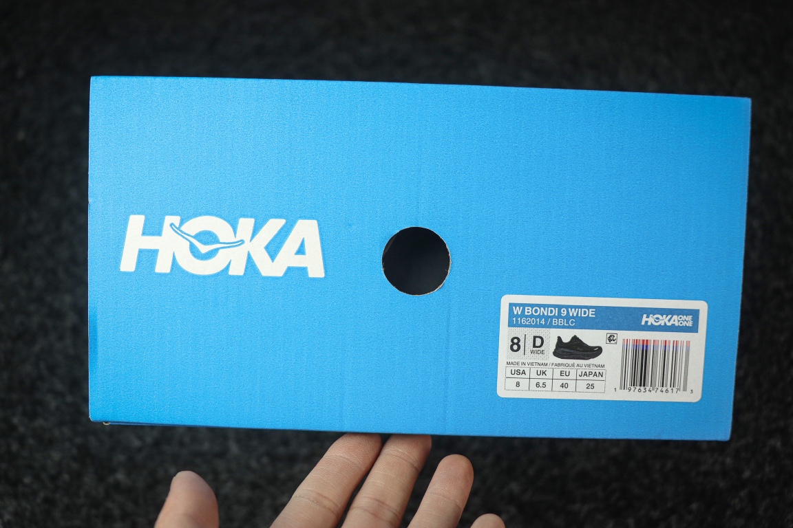 
HOKA ONE ONE Bondi 9 邦迪九代跑步鞋
黑色 
货号：/BBLC   
尺码：36-