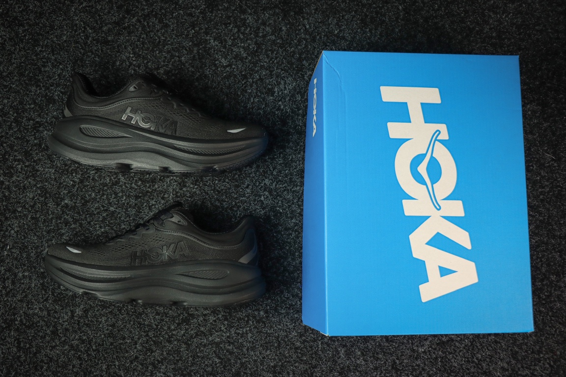 
HOKA ONE ONE Bondi 9 邦迪九代跑步鞋
黑色 
货号：/BBLC   
尺码：36-