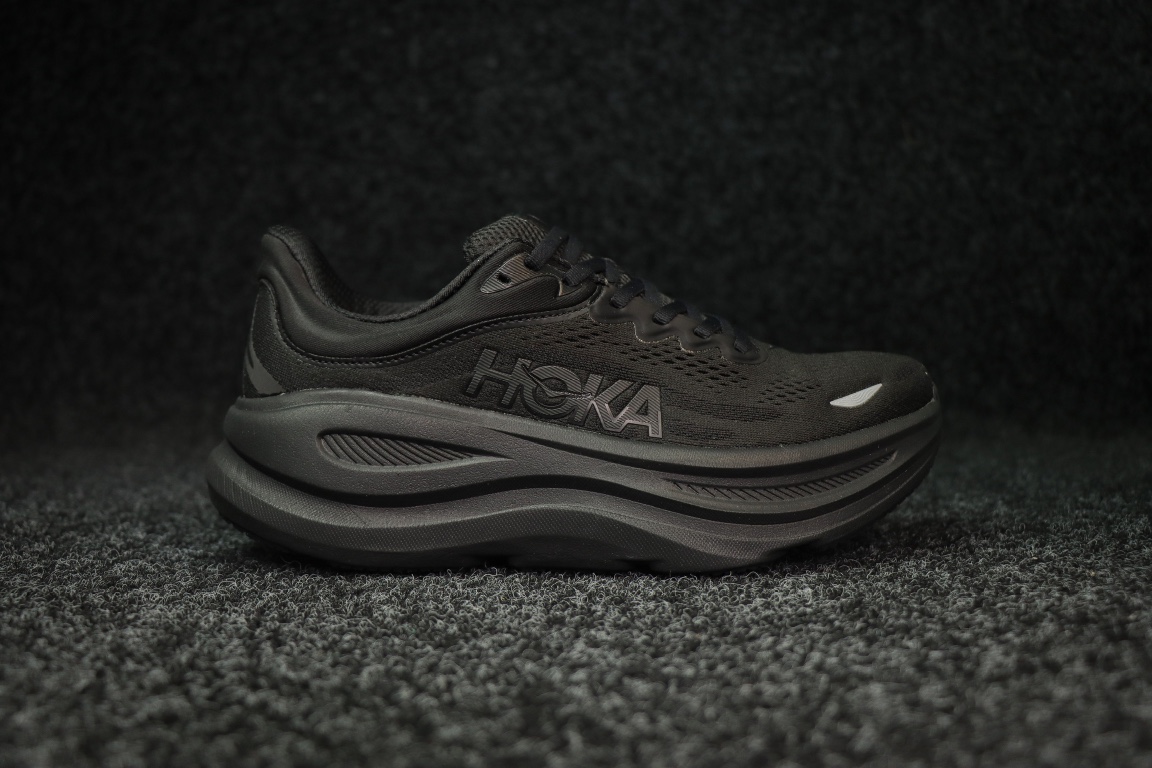 
HOKA ONE ONE Bondi 9 邦迪九代跑步鞋
黑色 
货号：/BBLC   
尺码：36-
