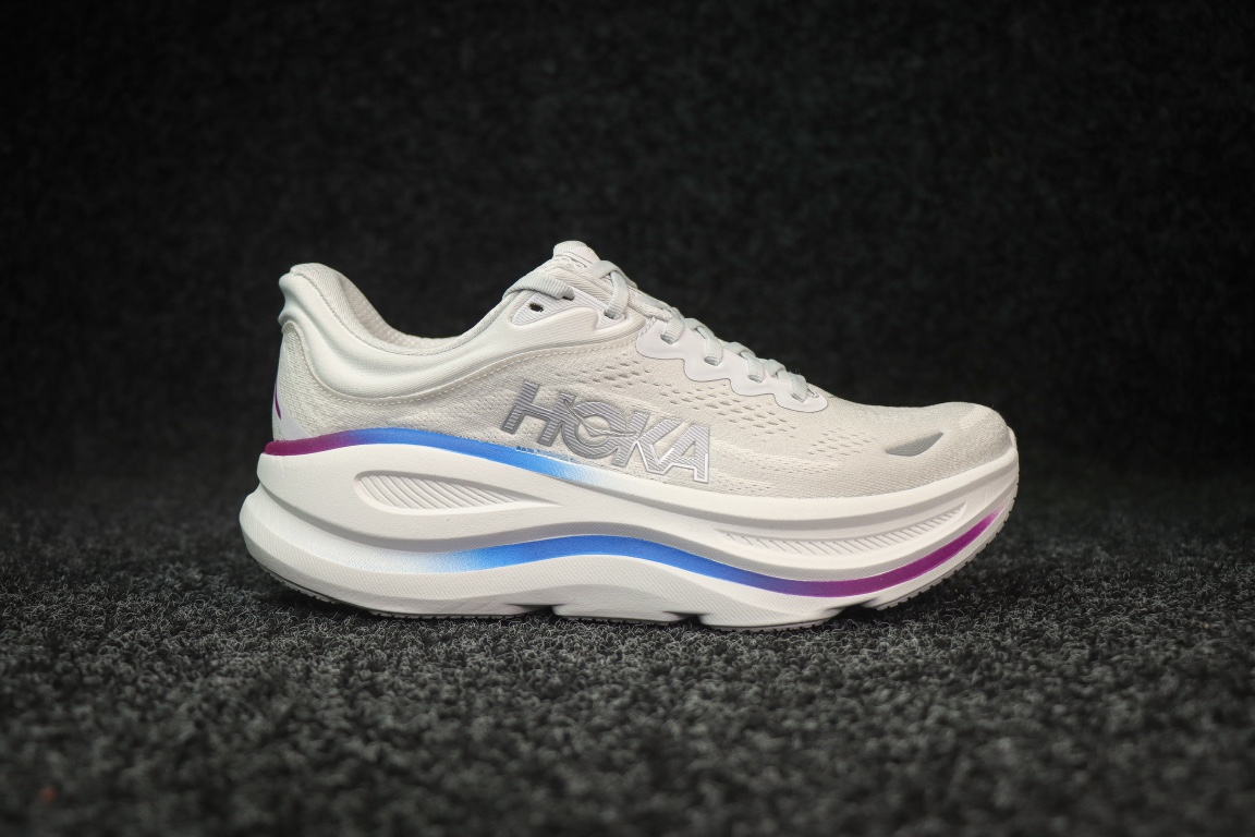 
HOKA ONE ONE Bondi 9 邦迪九代跑步鞋
灰白色 
货号：/CYWH   
尺码：36
