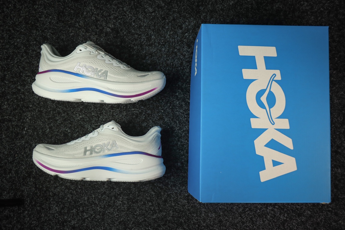 
HOKA ONE ONE Bondi 9 邦迪九代跑步鞋
灰白色 
货号：/CYWH   
尺码：36