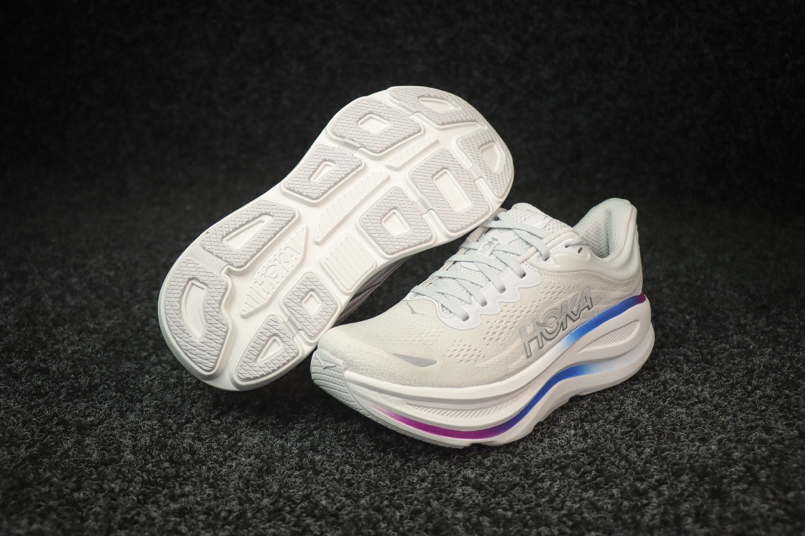 
HOKA ONE ONE Bondi 9 邦迪九代跑步鞋
灰白色 
货号：/CYWH   
尺码：36