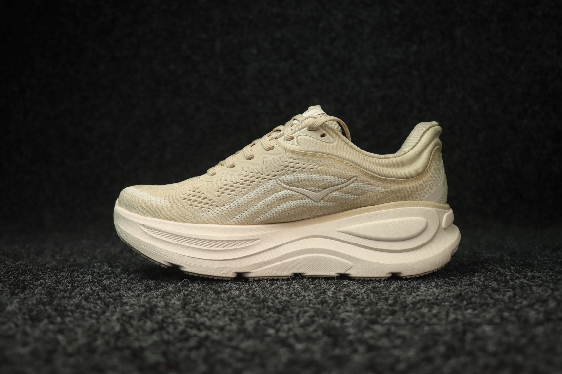 
HOKA ONE ONE Bondi 9 邦迪九代跑步鞋
流沙色
货号：-OLTM
尺码：36-45