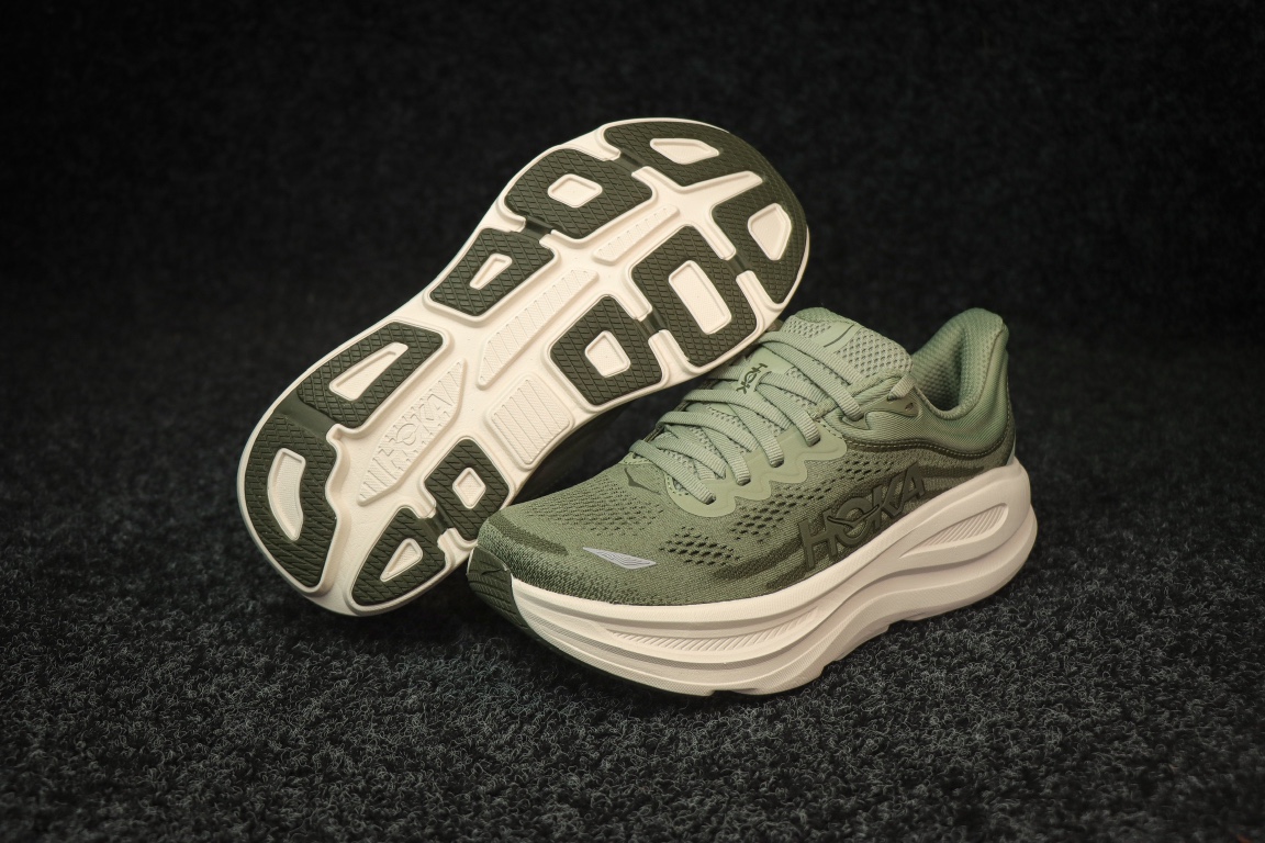 
HOKA ONE ONE Bondi 9 邦迪九代跑步鞋
浅绿色
货号：-SSSC
尺码：36-45