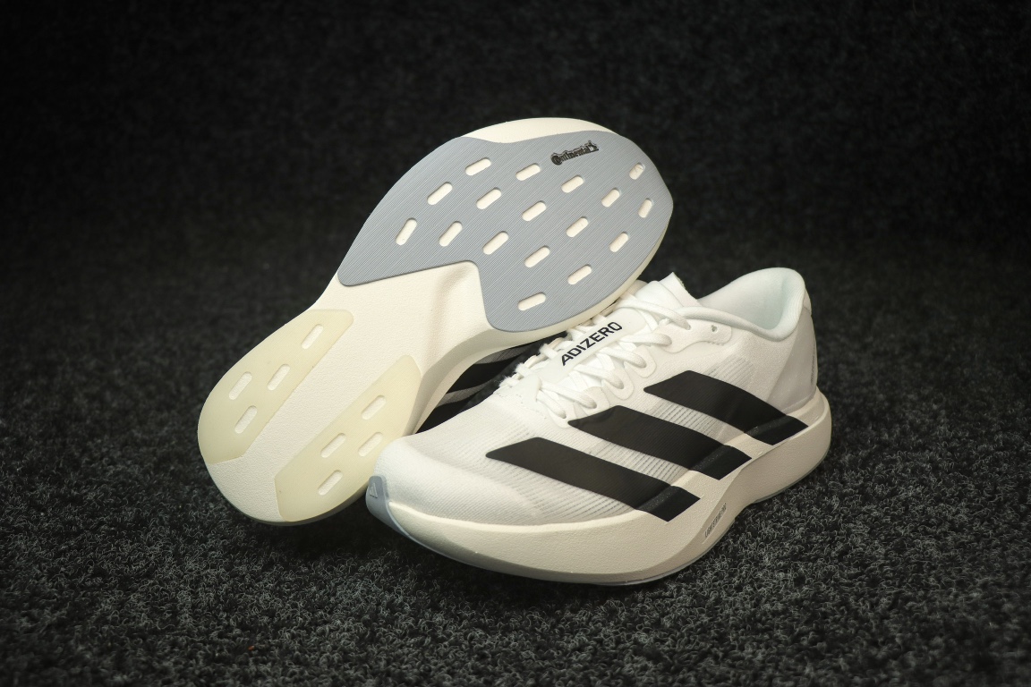 
AD Adizero Eva SL 阿迪达斯马拉松竞速跑鞋 白黑
货号：JH6206
尺码：36 36