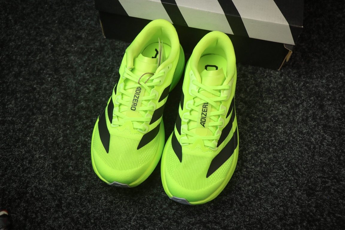 
AD Adizero Eva SL 阿迪达斯马拉松竞速跑鞋 荧光绿
货号：JR3416
尺码：36 3