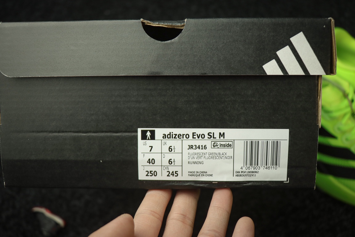 
AD Adizero Eva SL 阿迪达斯马拉松竞速跑鞋 荧光绿
货号：JR3416
尺码：36 3