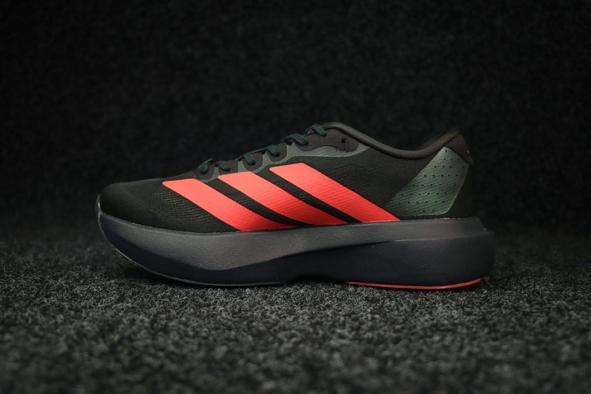 
AD Adizero Eva SL 阿迪达斯马拉松竞速跑鞋 黑红
货号：JR3414
尺码：36 36