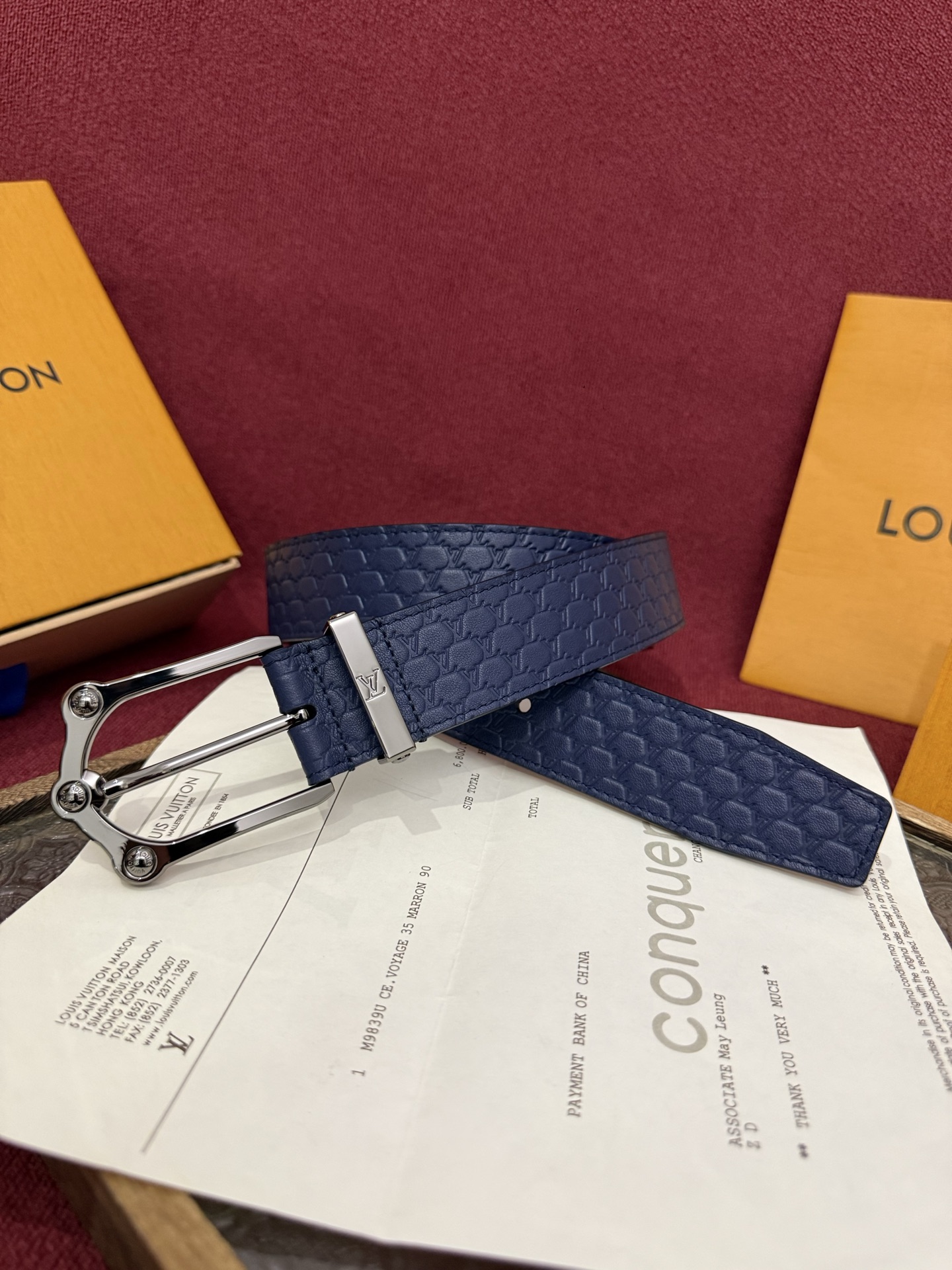 The Frog 3.5mm Reversible Belt in Crocodile是一款优雅且富有感