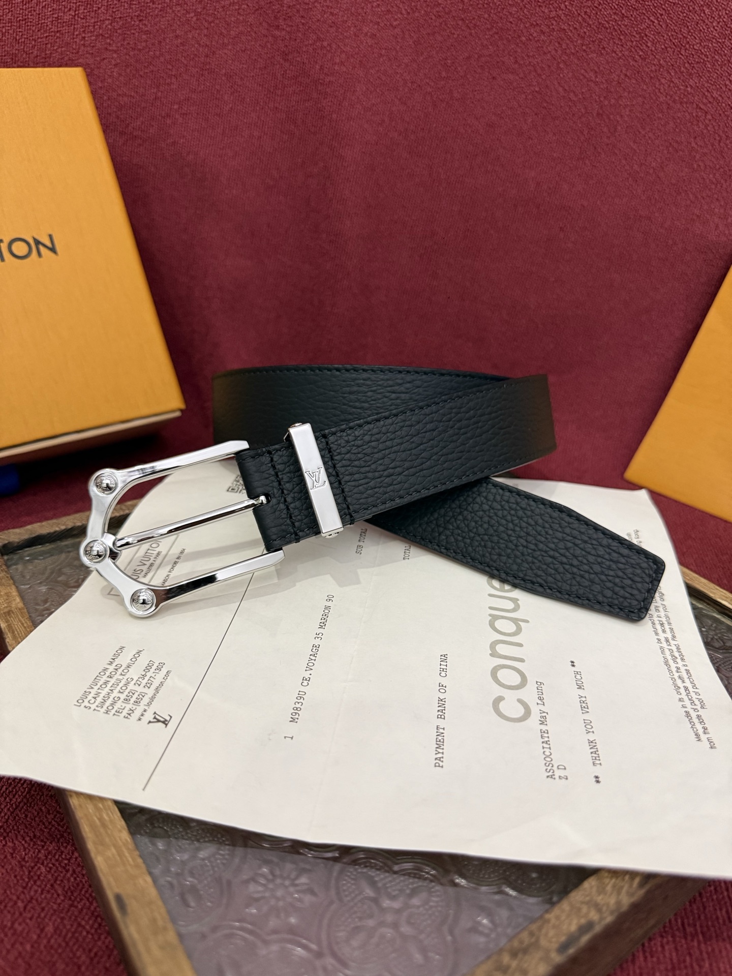 The Frog 3.5mm Reversible Belt in Crocodile是一款优雅且富有感