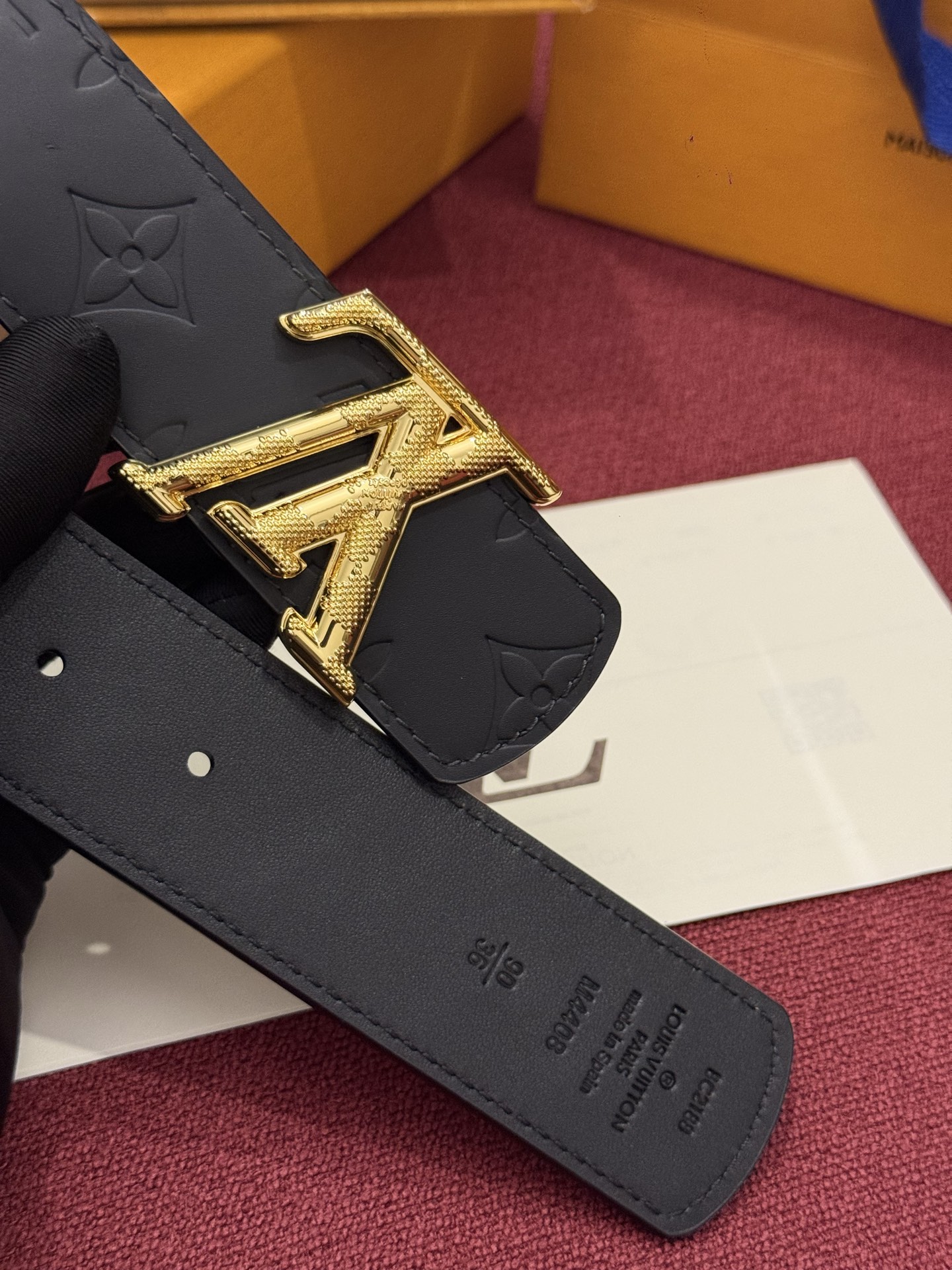 Louis Vuitton Men Taurillon Leather Belt