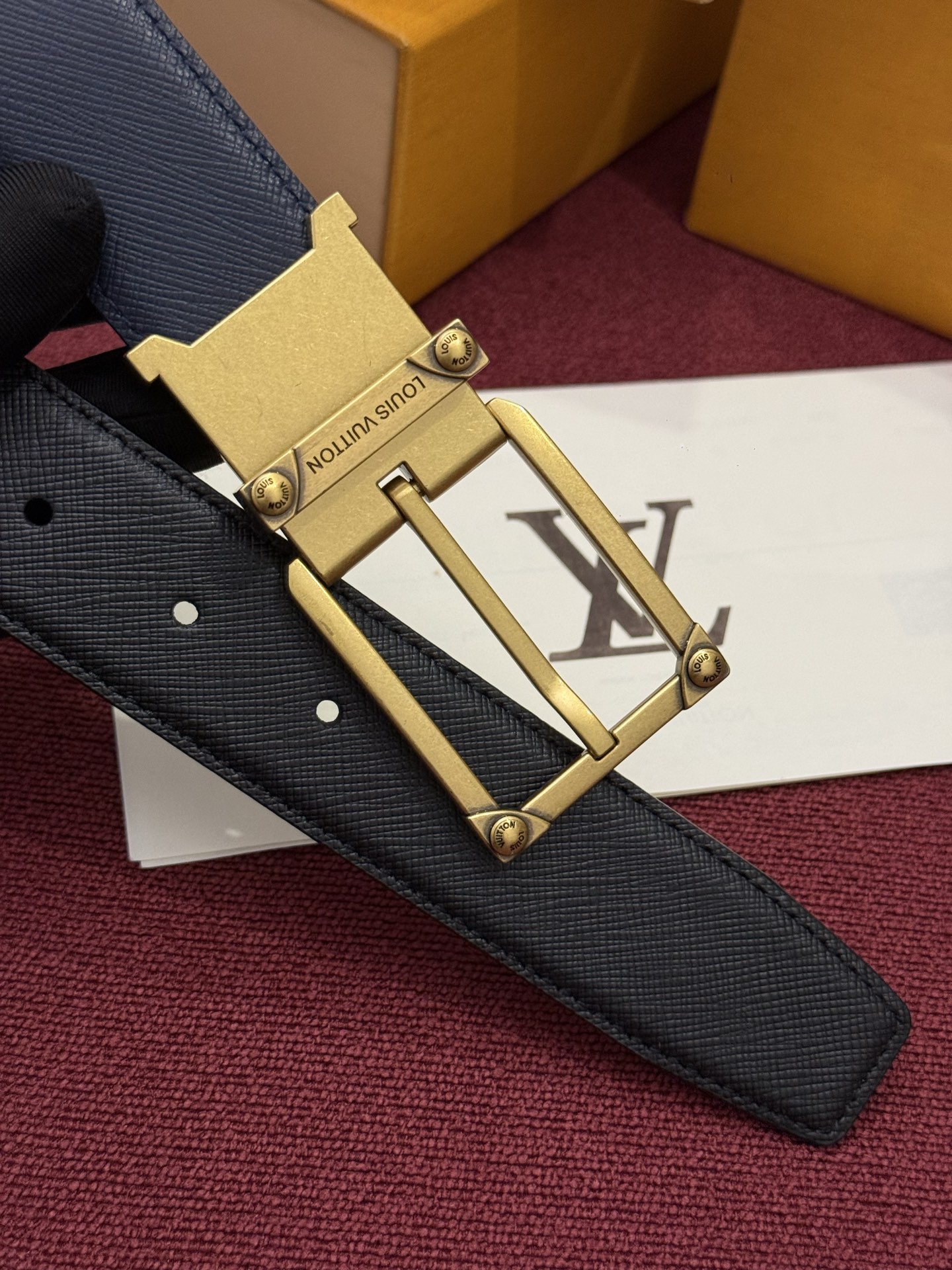 Louis Vuitton Men Taurillon Leather Belt