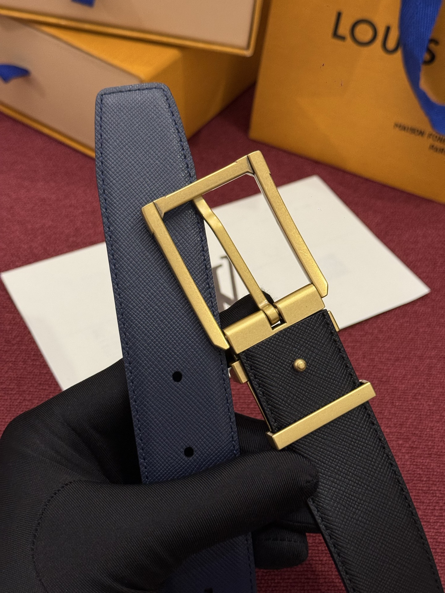 Louis Vuitton Men Taurillon Leather Belt
