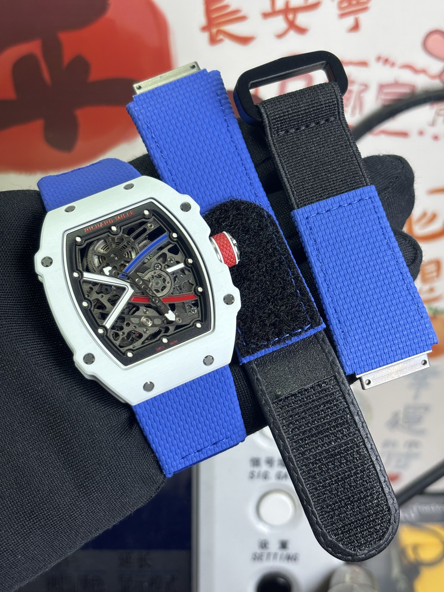 NO:945001,Umi rm67-02 White France 7 o'clock will move,19860909Umi rm67-02 白法国 7点位会动,,Watch