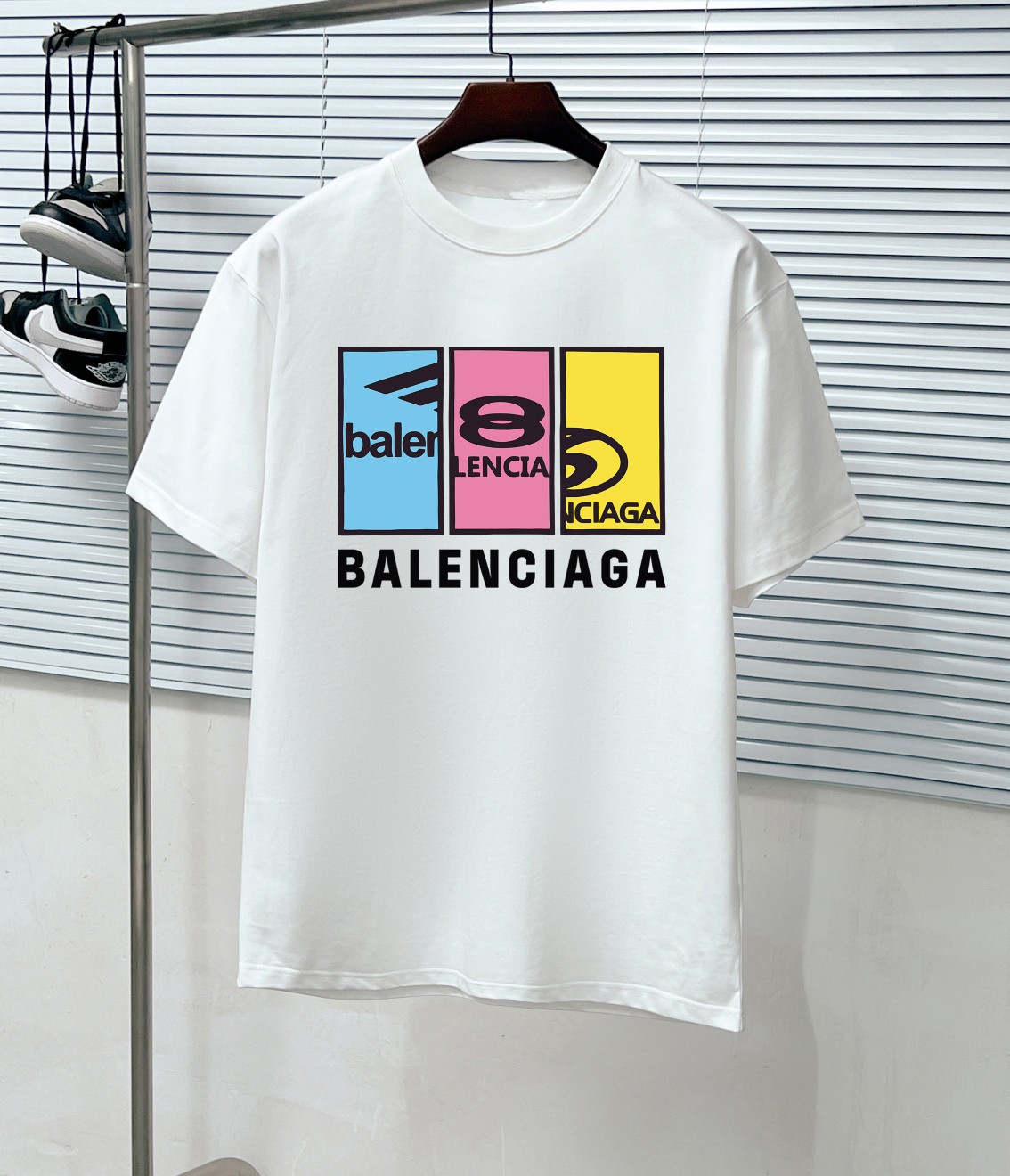 The Top Ultimate Knockoff
 Balenciaga AAAAA
 Clothing T-Shirt Black White Printing Unisex Cotton Fall/Winter Collection Fashion Short Sleeve