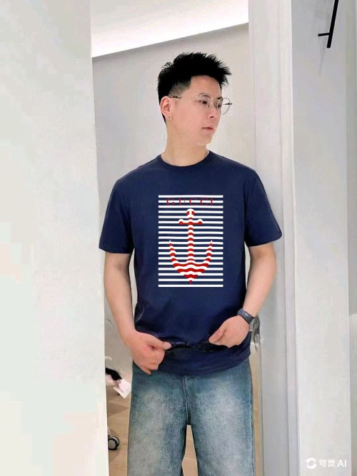 Gucci 25SS Designer Print Crew Neck Short Sleeve T-Shirt 1 Gucci 25SS Designer Print Crew Neck Short Sleeve T-Shirt