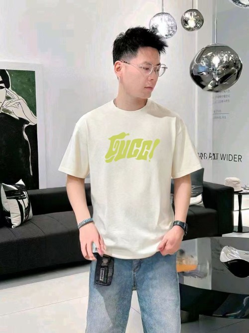 Gucci 25SS Designer Print Crewneck Short Sleeve T-Shirt 1 Gucci 25SS Designer Print Crewneck Short Sleeve T-Shirt
