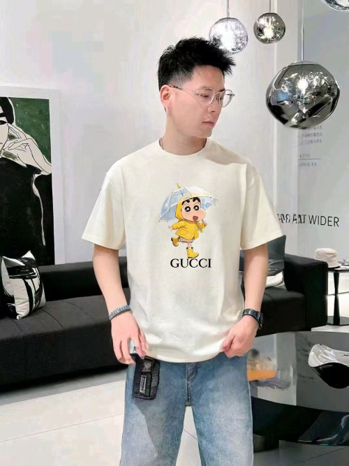 Gucci 25SS Designer Print Crewneck T-Shirt - Unisex, Stylish, and Versatile 1 Gucci 25SS Designer Print Crewneck T-Shirt - Unisex, Stylish, and Versatile