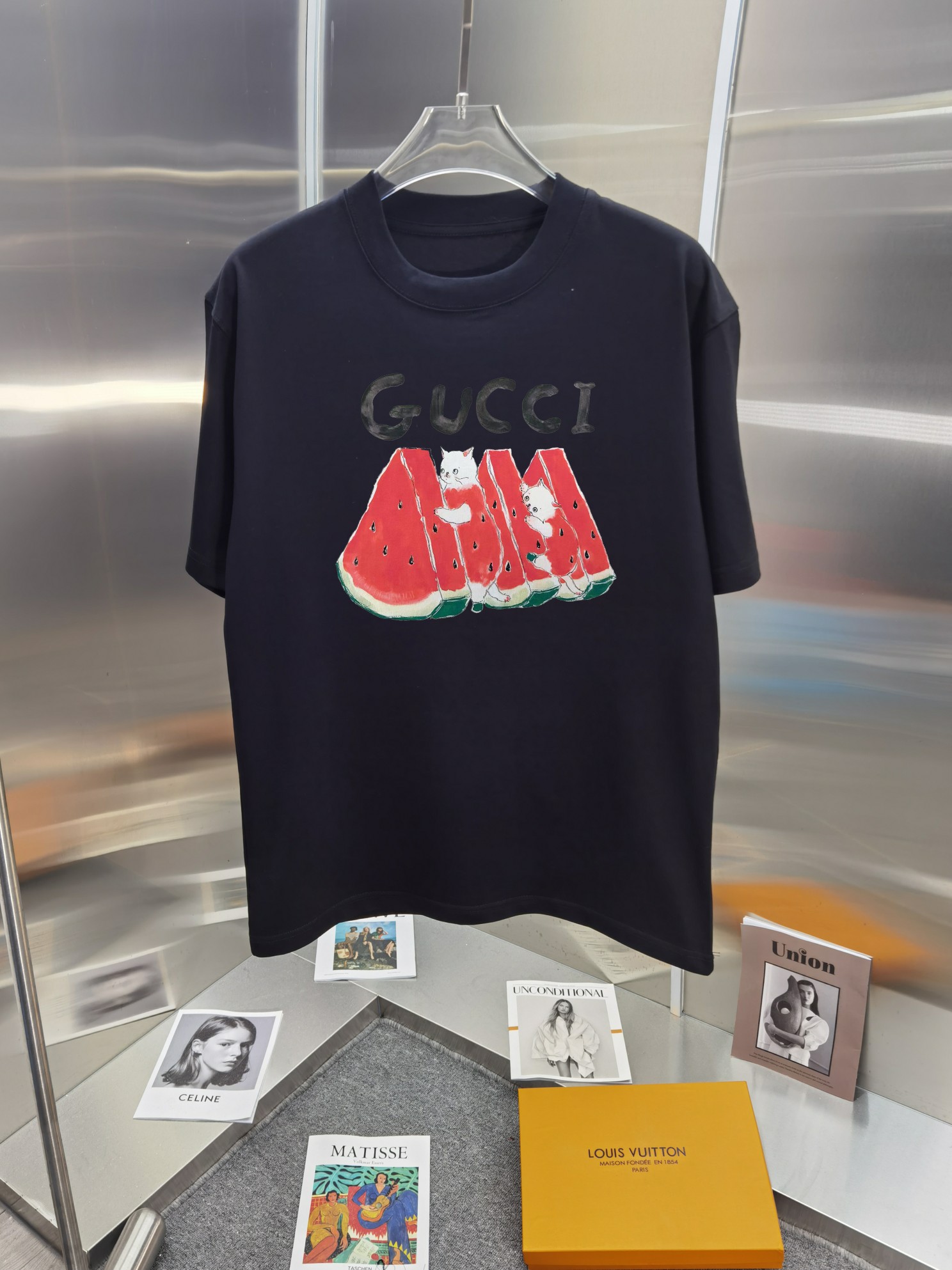Gucci 25SS Designer Graphic Print Crew Neck T-Shirt - Unisex Essential 5 a1747143893407 1670