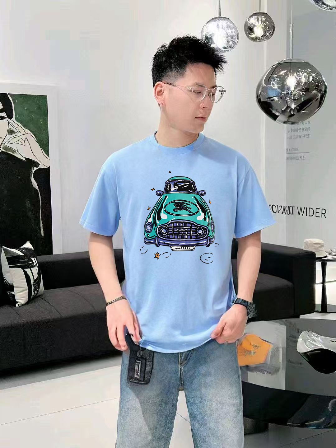 Burberry Camiseta Estampada de Algodón con Diseño de Coche para Hombre y Mujer