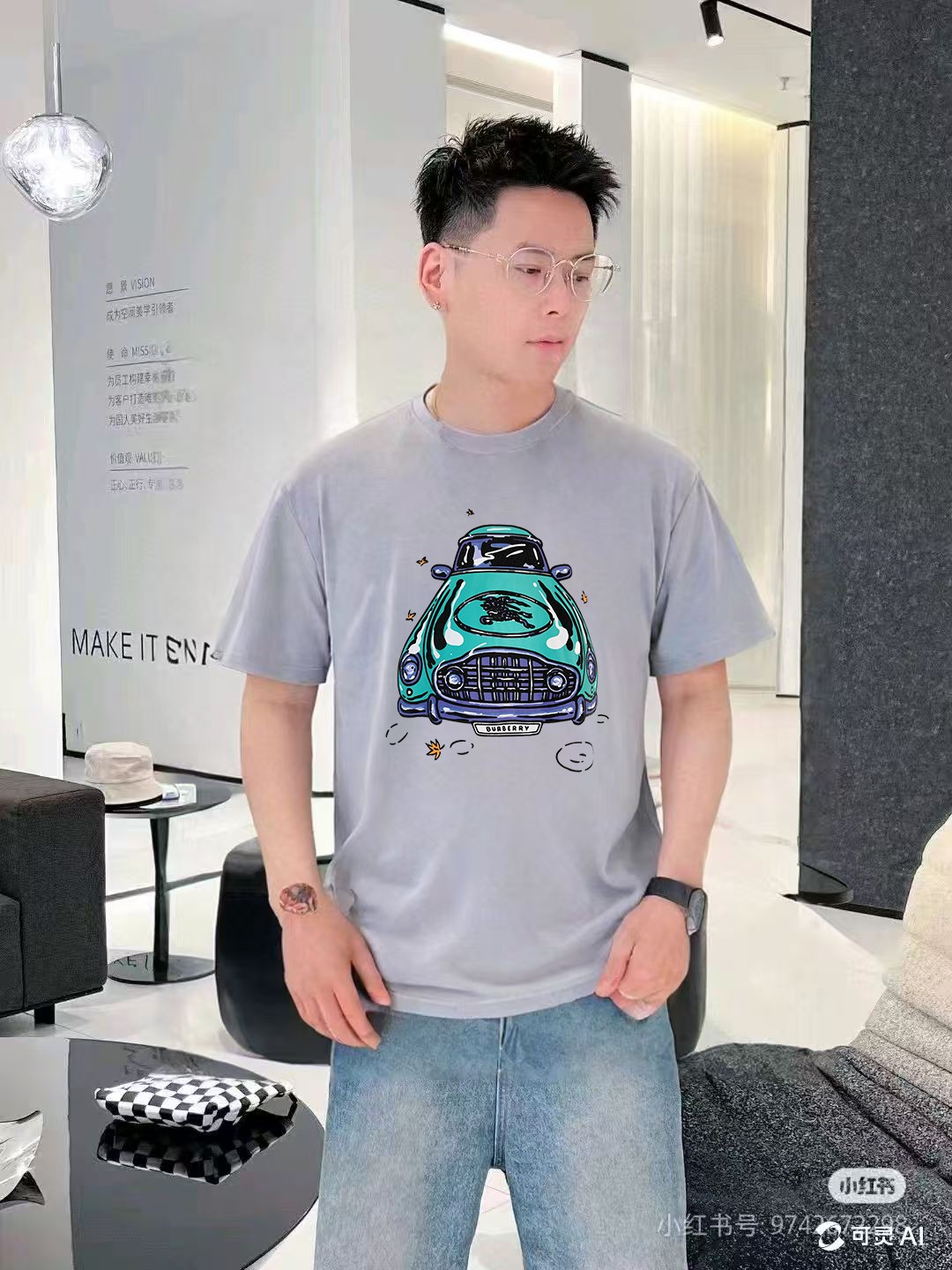 Burberry 25SS Designer Tee - Stylish Cotton Crewneck with Car Print 3 a1747234722382 0171