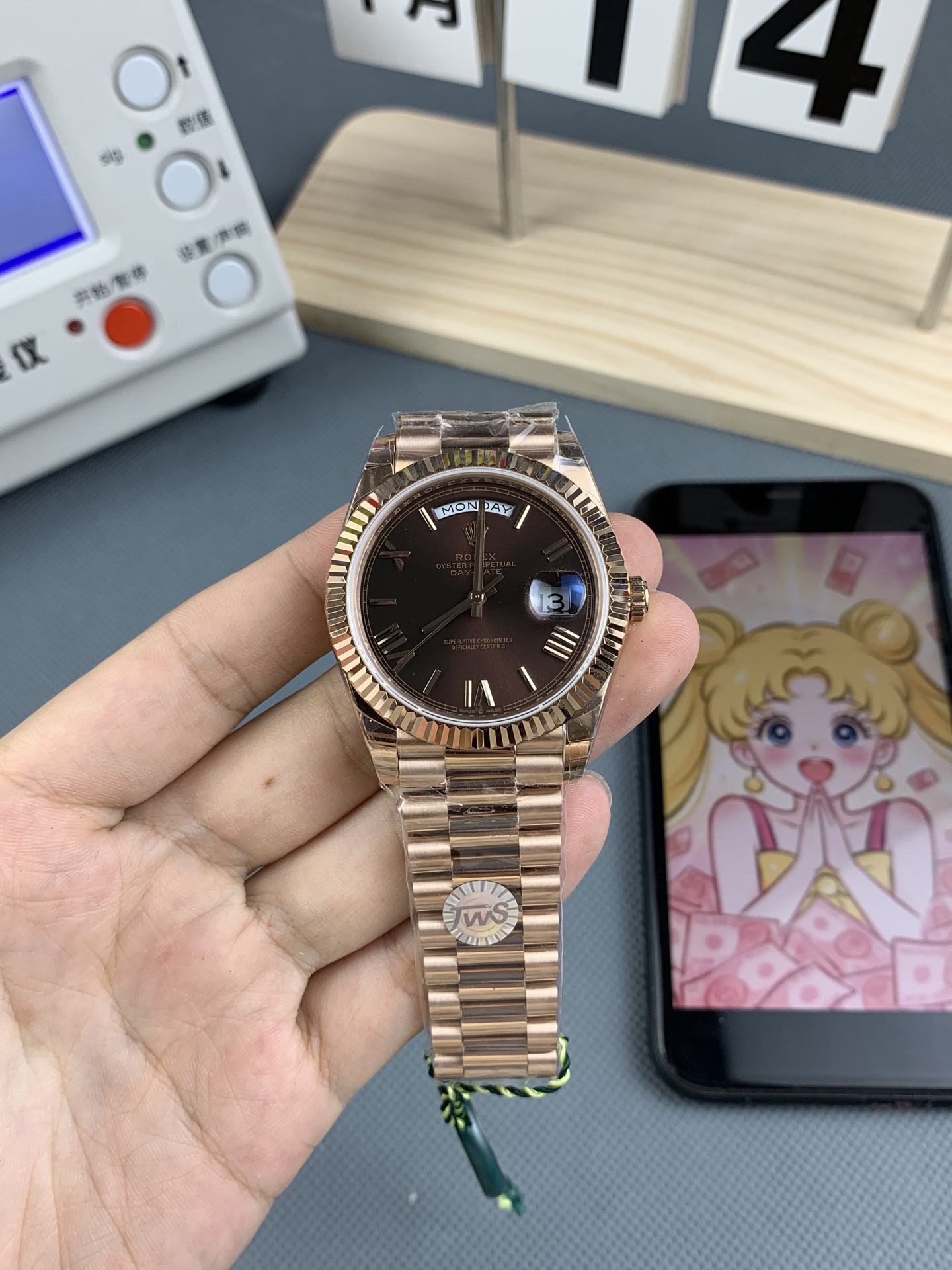 NO:553299,tws coffee roman noodles rose gold dd,19860909tws 咖色罗马面 玫瑰金 dd,,Watch