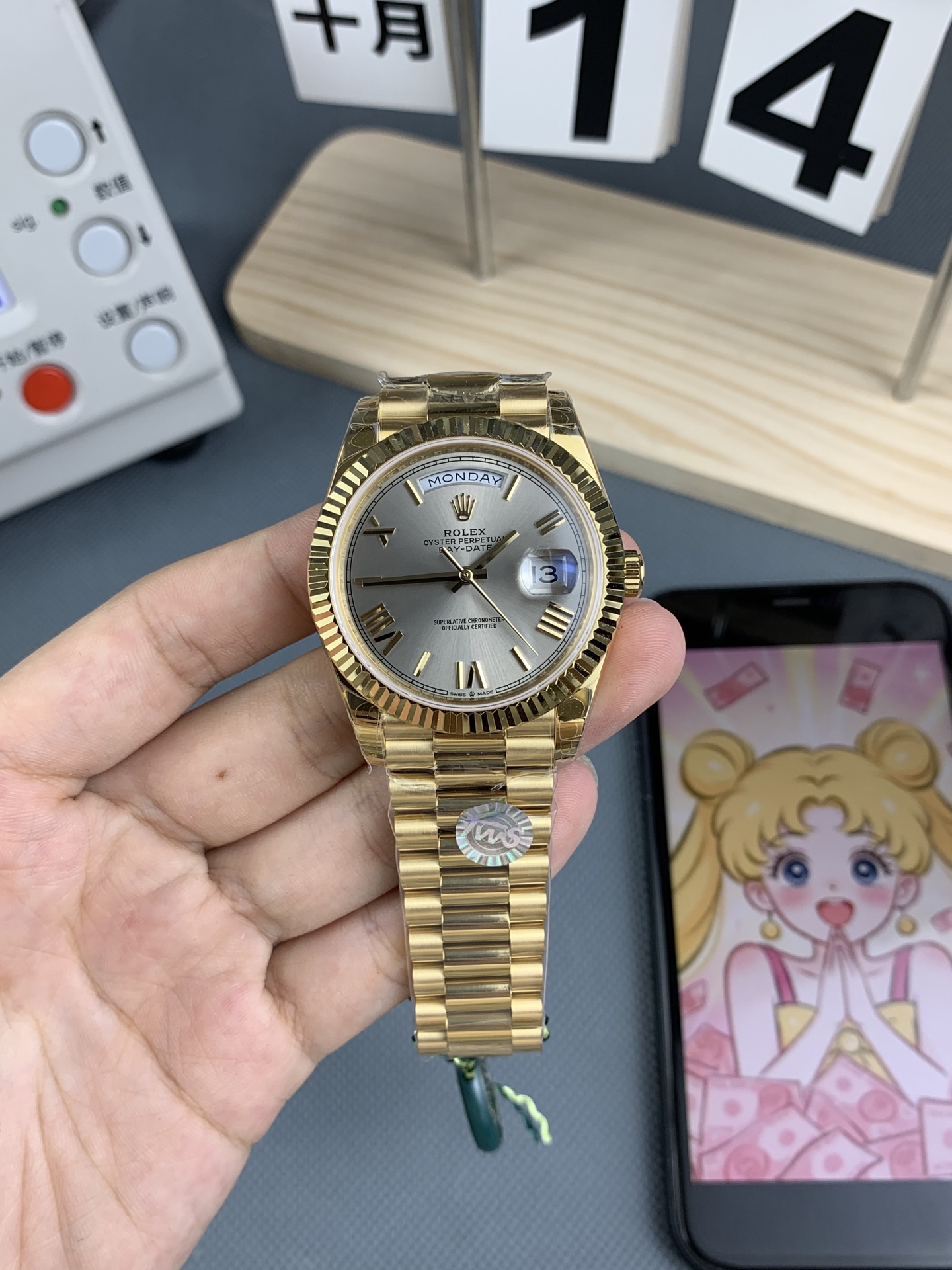 NO:553311,tws gray roman gold dd,19860909tws 灰色罗马面 金 dd,,Watch
