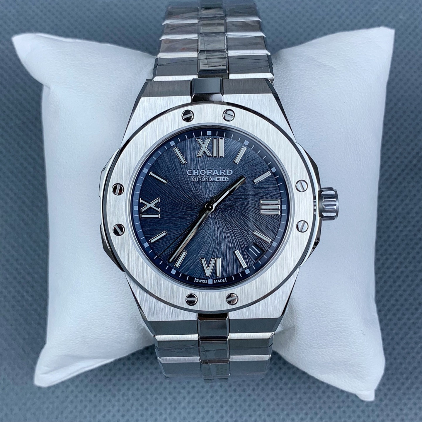 NO:641425,Gh Chopard Snow Mountain Pride,,chopard19860909Gh 萧邦 雪山傲翼,,chopard,Watch