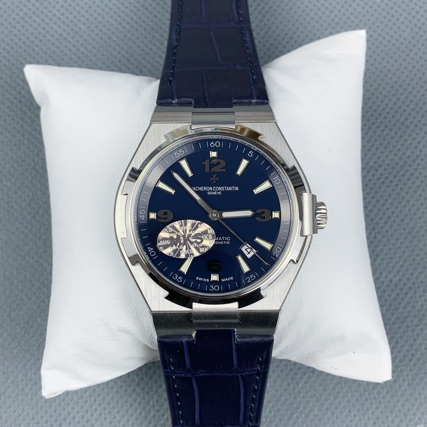 NO:641437,mks across the world 47040,19860909mks 纵横四海47040,,Watch