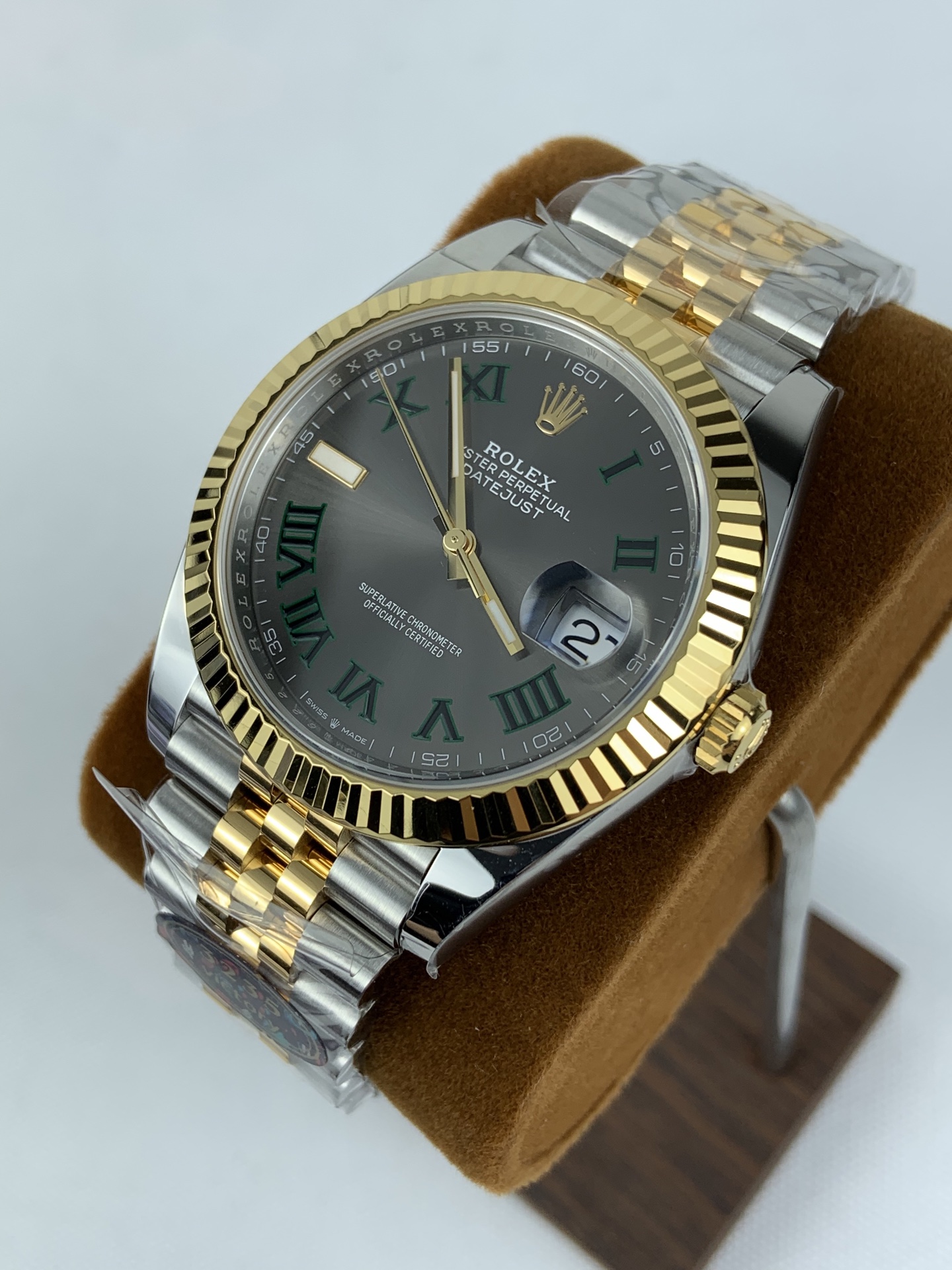 NO:821691,V Factory Jianjin Pothos/Dandong Machine,19860909V厂 间金绿萝/丹东机,,Watch