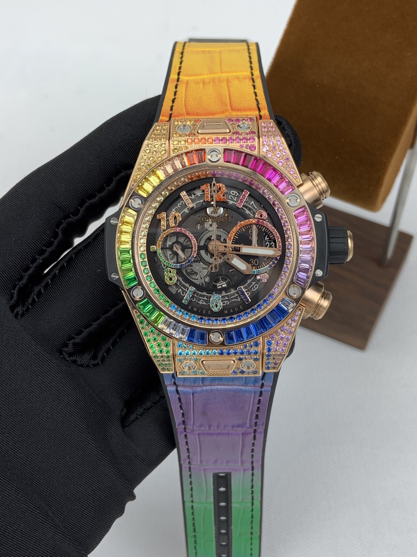 NO:821712,BBF Big Bang Rainbow Circle,19860909BBF 大爆炸 彩虹圈,,Watch