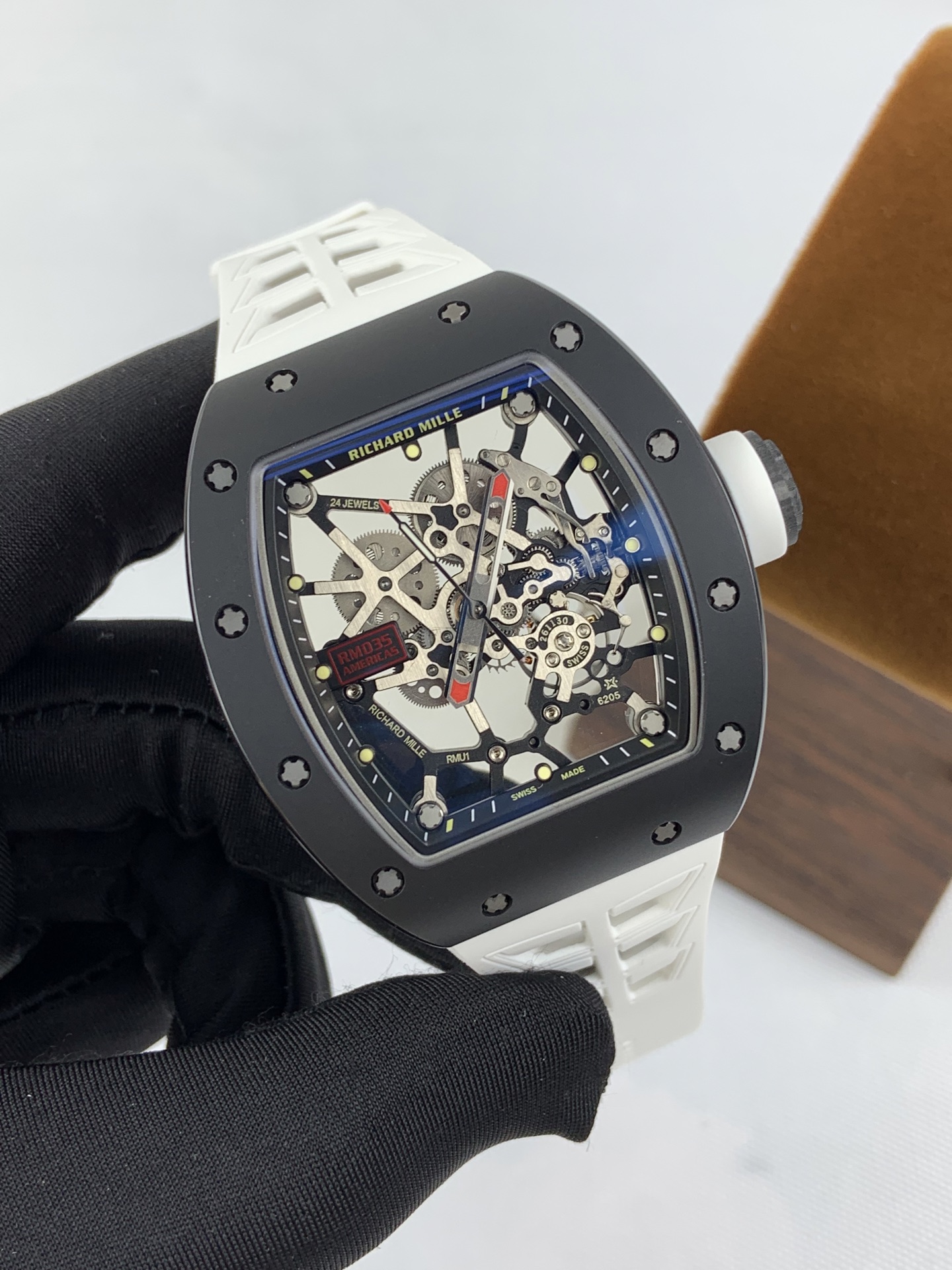NO:821736,NEW/BBR Richard Mille RM Black Ceramic Big Bull,19860909NEW/BBR 理查德 米勒RM 黑陶瓷 大公牛,,Watch